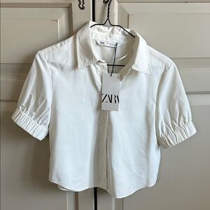 NWT Zara White Short-Sleeve Cropped Button Shirt